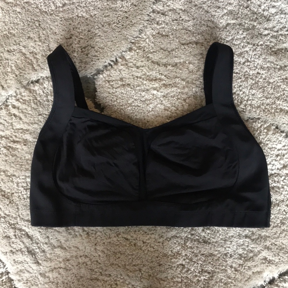Lululemon 36DD tata tamer black sports bra